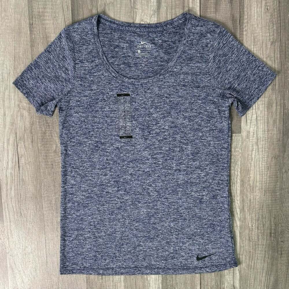 New Nike Women’s Dri Fit T-Shirt Size Small